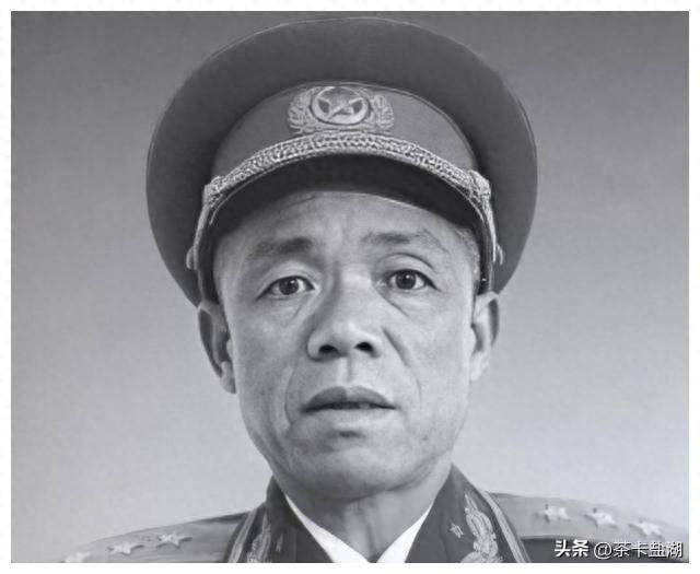 他多次刁难徐帅，被称为整人专家，遭撤职后求助韩先楚，结果如何