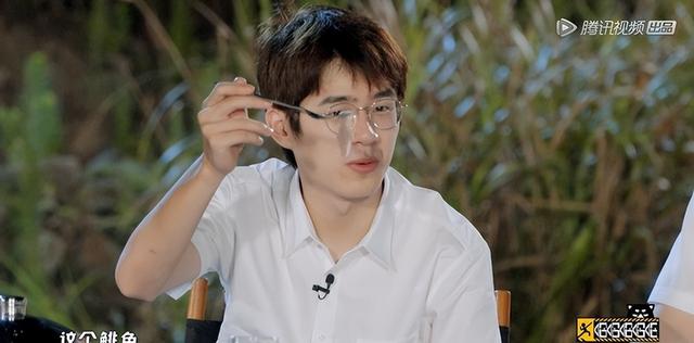 刘昊然和董子健新综艺,看他俩摇人能看一天,双雪涛摇出意外惊喜