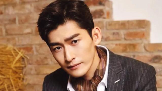 张翰新恋情曝光，女友高文君背景揭秘，两人关系真相如何呢？