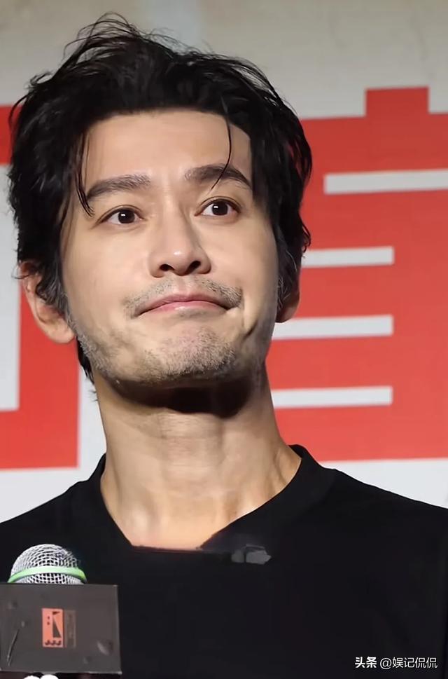 太惨了！黄晓明新电影已下架院线，票房仅400多w，坐高铁一脸愁容