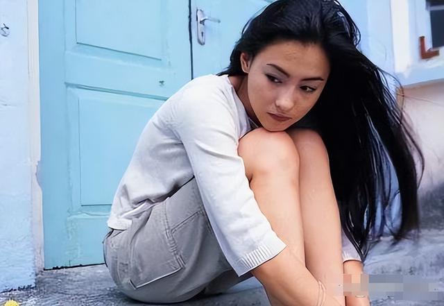 恩将仇报?撒谎成性?毁了张柏芝的,在“艳照门”之前早有预兆