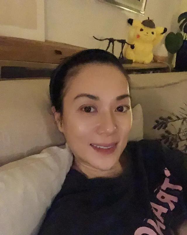 55岁TVB视后口无遮拦险遭封杀,如今近况曝光
