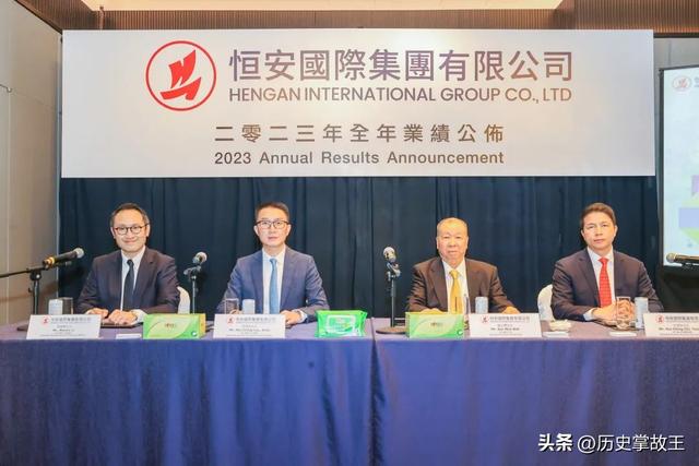 靠卖“女性用品”身家百亿的他，儿子娶豪门白富美，自己却吃泡面