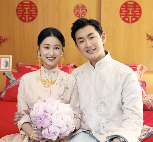 4月已有5位星二代降生,3个小王子2个小公主,个个都含着金钥匙