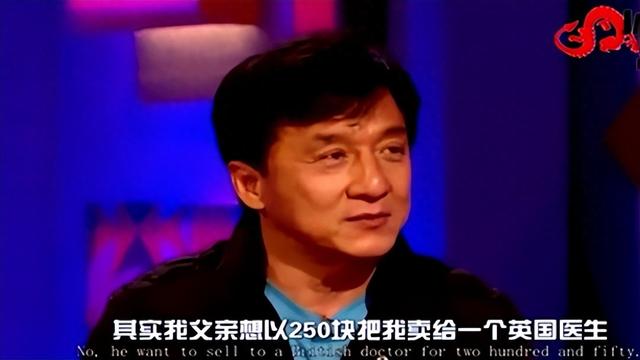 成龙：从跑龙套到国际功夫巨星，他的成功，到底付出了多大的代价