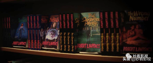 三部曲蹒跚起步——《恐惧街》