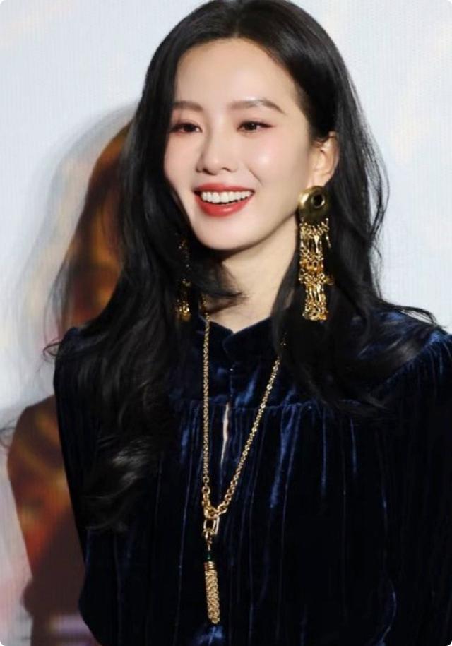 诗诗和宣璐、徐娇同框,我才知道什么叫娱乐圈顶级骨相美