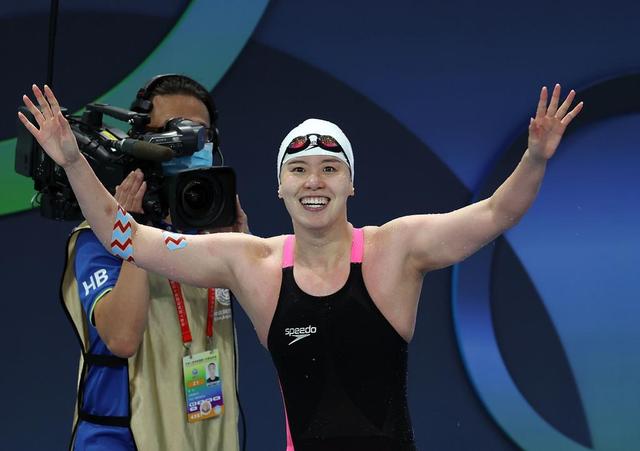 追光|那是你的眼神,明亮又坚毅