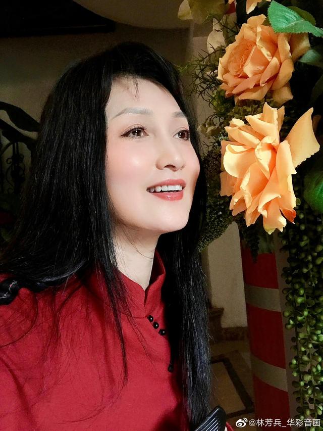 57岁林芳兵近照曝光，越老越有味，不愧最美杨贵妃，已13年未演戏