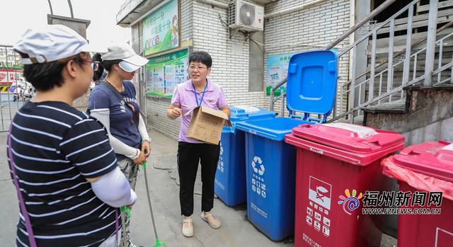 林锦：社区工作心细如发 服务居民尽心尽责