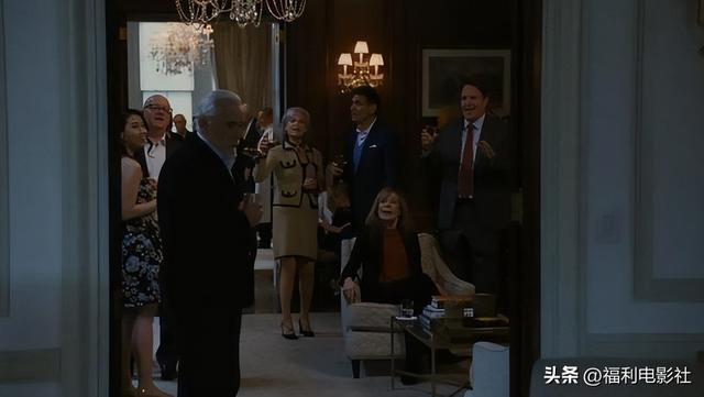 豆瓣9.7分，年度神剧正式收官​，豪门家族父子狗血大战狼烟四起