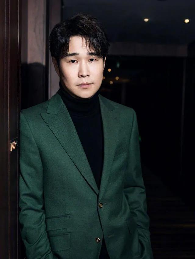 张柏芝白裙美若天仙,小沈阳却突然“下手”,现场究竟发生了啥?