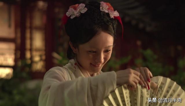 五版晴雯撕扇,有人在撕扇,有人像大小姐,有人像凶婆娘?