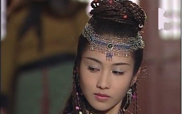 朱元璋害死“张无忌”，强迫“赵敏”做他的儿媳，又让她殉葬