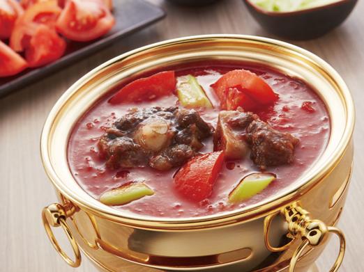 美食界的网红小火锅 小辉哥四周年带来多重体验