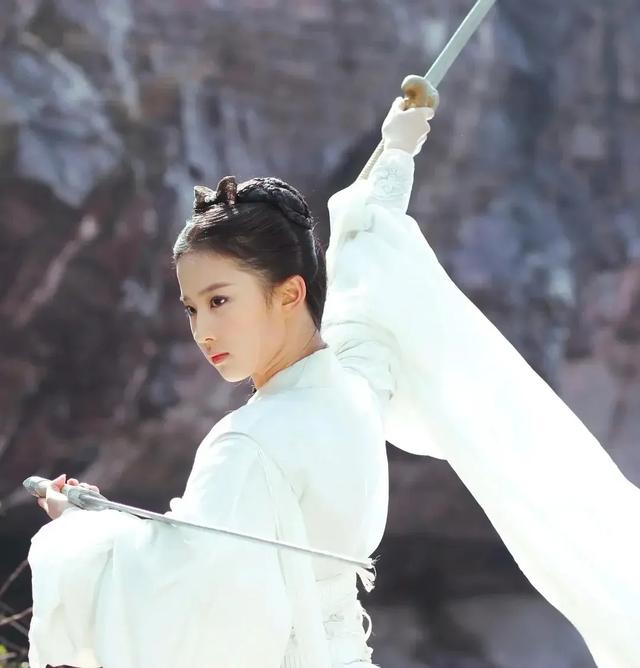 惊世小龙女！刘亦菲绝美演绎