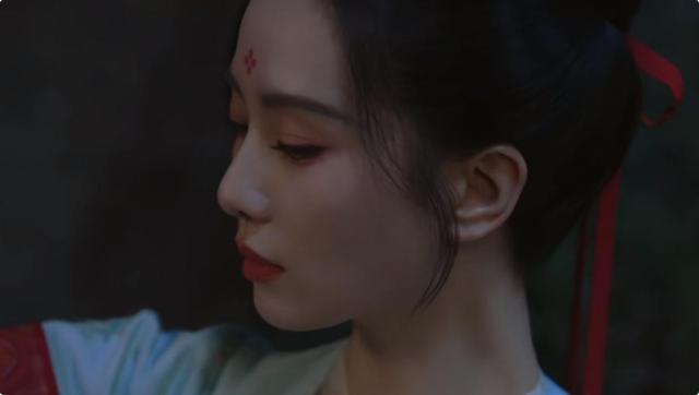 诗诗和宣璐、徐娇同框,我才知道什么叫娱乐圈顶级骨相美