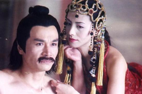 丑女硬演美女，台词羞耻做作，洗脑神剧《风云》魔性又上头