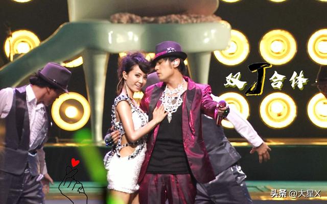 露三点,漆皮衣,42岁的蔡依林错把低俗当成了艺术!