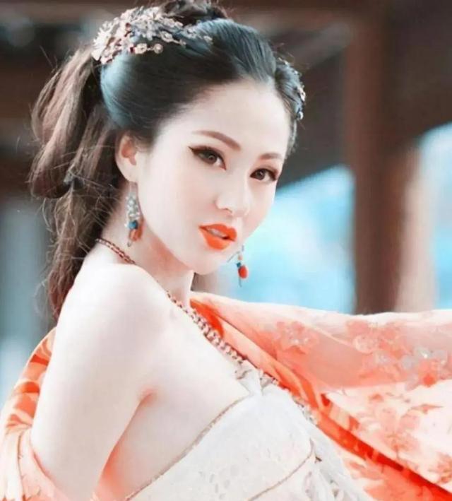 经典国产大尺度三级片《3D玉蒲团》，曾轰动一时。不知你是否看过