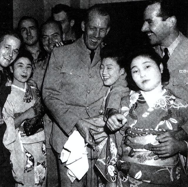 日本禁止AV,为何反对者却是女性?