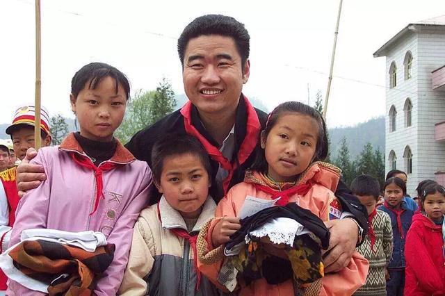 “复旦十八驴”事件11年：那一刻，18名大学生冷漠的样子让我心寒