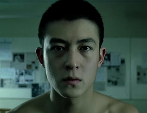 陈冠希太狠了！因为一条评论网暴素人，是人品差还是真性情？