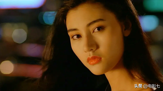 票房仅300万，王晶这部港片，因剧情大胆，删减5分钟才上映