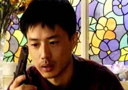 20年前这部轰动一时的电视剧，现在看简直是全明星阵容