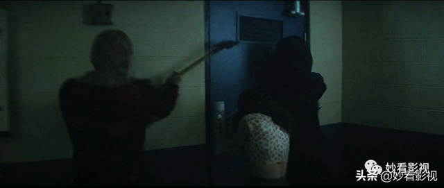 三部曲蹒跚起步——《恐惧街》