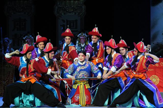 “2023年优秀剧（节）目陪你过大年” ——《传统经典折子戏专场》