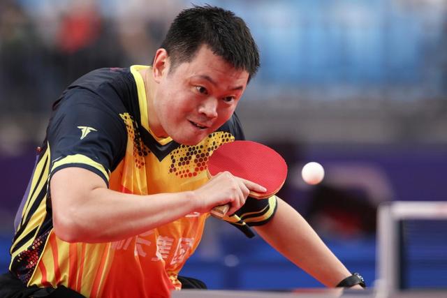 追光|那是你的眼神,明亮又坚毅