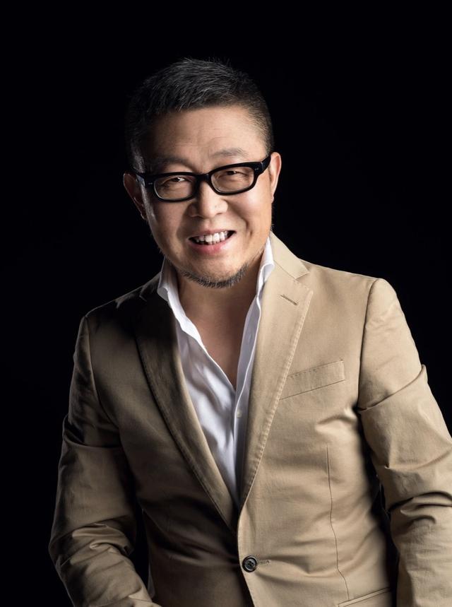 盘点明星家族，朴树父母是北大教授，杨幂一家是清华学霸，马伯骞一家简直绝了