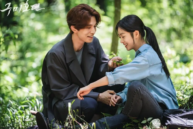 裴智秀、郑秀晶、刘仁娜、李栋旭新剧来了，10月韩剧顶流汇集