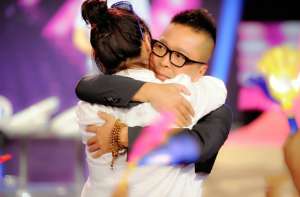 小芳原唱(还记得《小芳》的原唱吗?沉寂20年娶小芳本人,如今家庭美满)