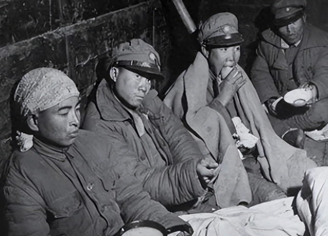 500万解放军近一半是俘虏,不怕他们投降吗?毛主席这三招太高明