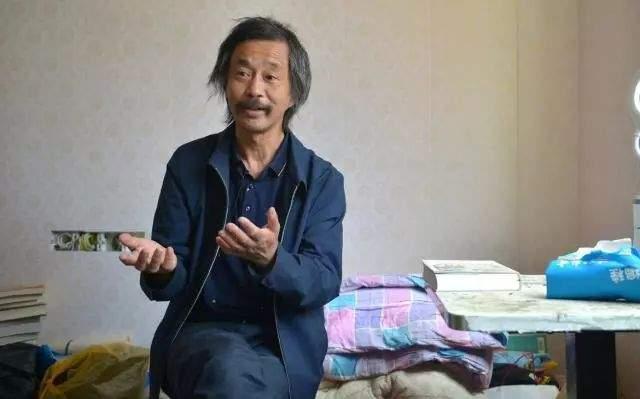 流浪大师沈巍:退网后变身专家,跟女粉丝关系亲密却不承认