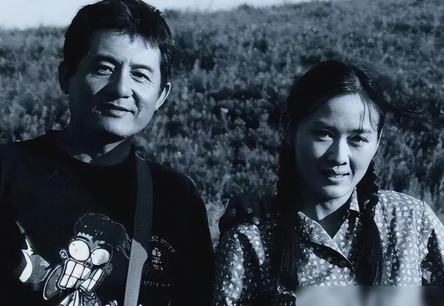 被前夫一巴掌扇到离婚,二婚嫁世界冠军,李琳如今被丈夫宠成宝