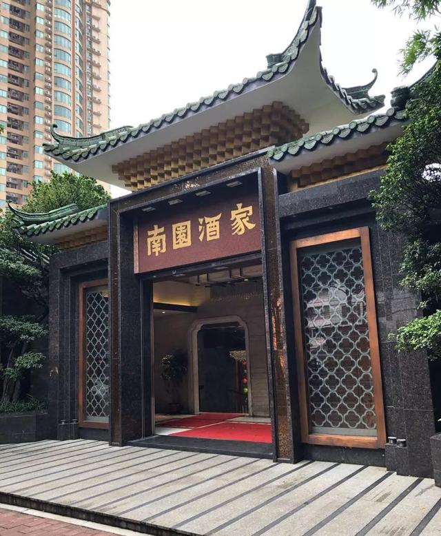 这条路超多美食,是“地胆”才知道!
