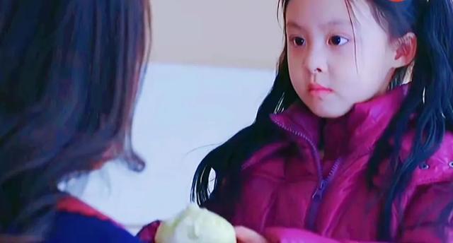 小戏骨版《红楼梦》的林黛玉16岁了！身高173，还已成古偶剧女主