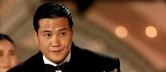 “别笑万梓良‘落魄’！在香港老戏骨里，他才是真体面人”