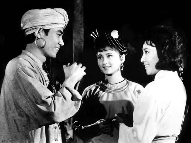 57岁林芳兵近照曝光，越老越有味，不愧最美杨贵妃，已13年未演戏