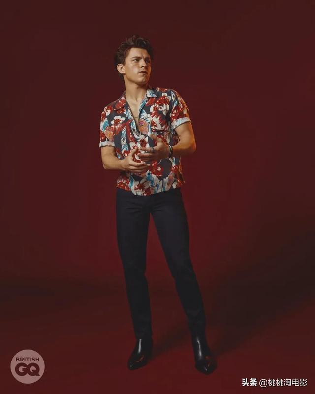 组图：小鲜肉变肌肉男，“蜘蛛侠”汤姆·赫兰德绅士风杂志大片