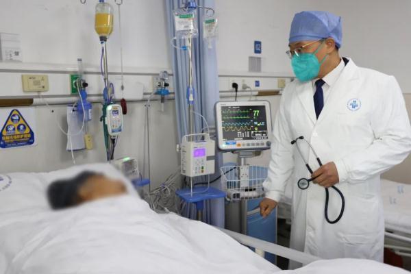 82岁老人感染“超级细菌”老伴看的电视剧竟成“救命线索”