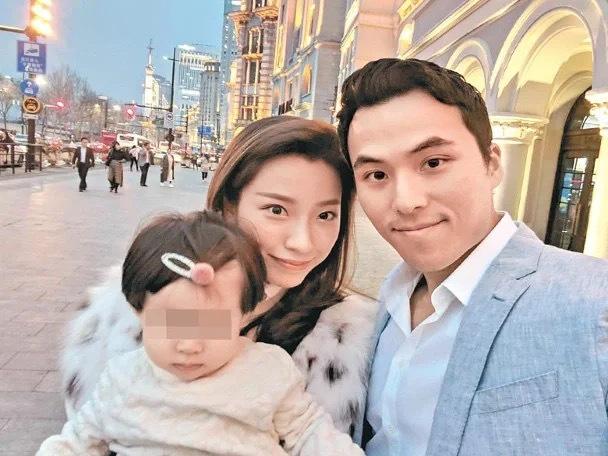 赌王三房前儿媳齐娇状态好,前婆婆独宠两个孙女,过幸福名媛生活