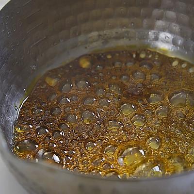 有鸡蛋就能做的焦糖布丁，口感细腻，外表光滑，超简单的甜品教程