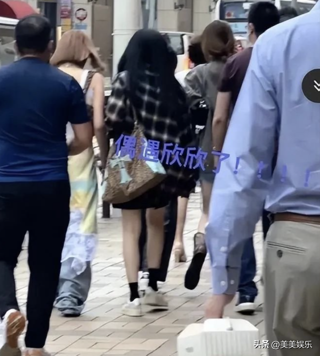 内娱最离谱的恋情瓜出现了，虞书欣跟大她17岁的吴建豪，细节被扒