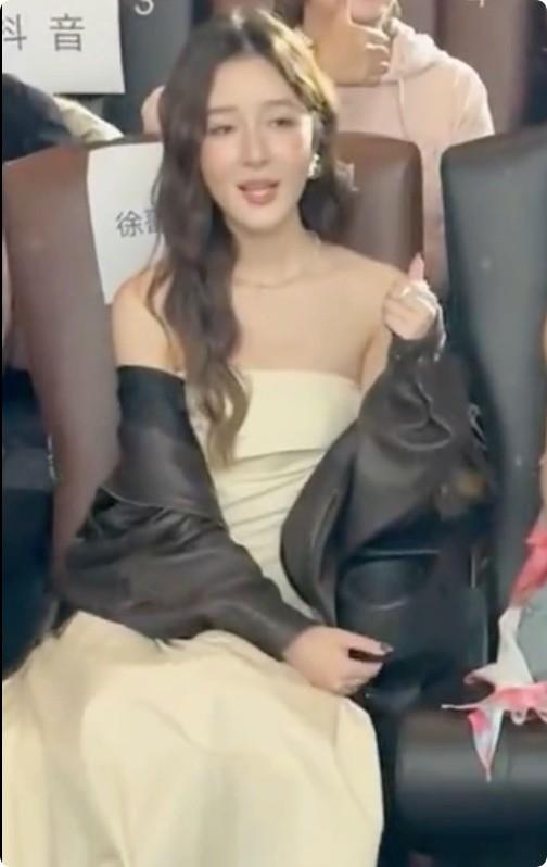 诗诗和宣璐、徐娇同框,我才知道什么叫娱乐圈顶级骨相美