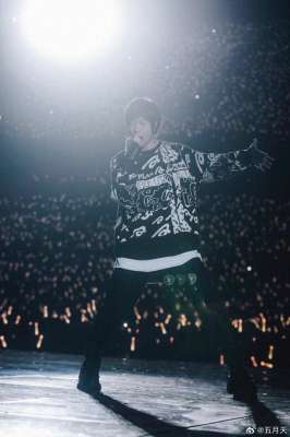 阿信生日(五月天主唱阿信在48岁生日当天发声:做好自己)