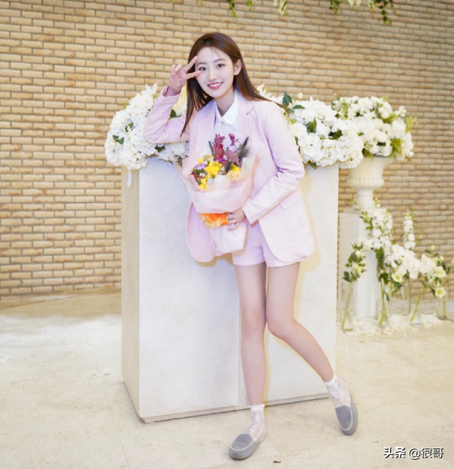 扫黑风暴女演员身高：江疏影168，车晓170，王骏迪和孙红雷差不多